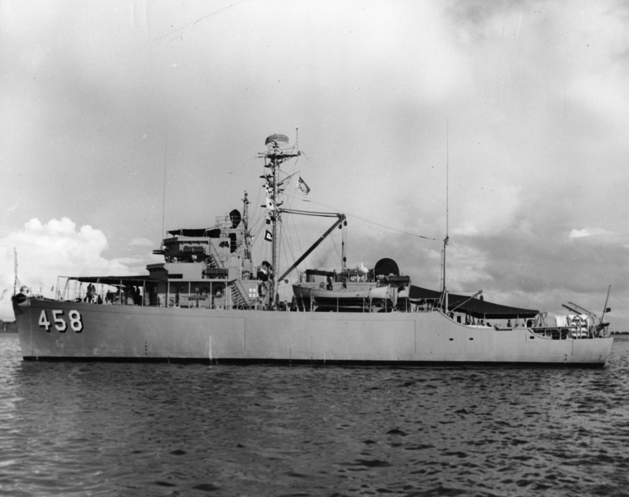 USS LUCID (MSO-458)