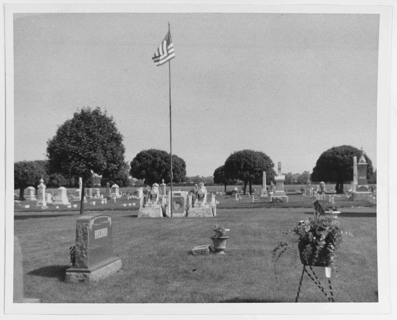 View of V.F.W. Memorial, Edinburg, Indiana