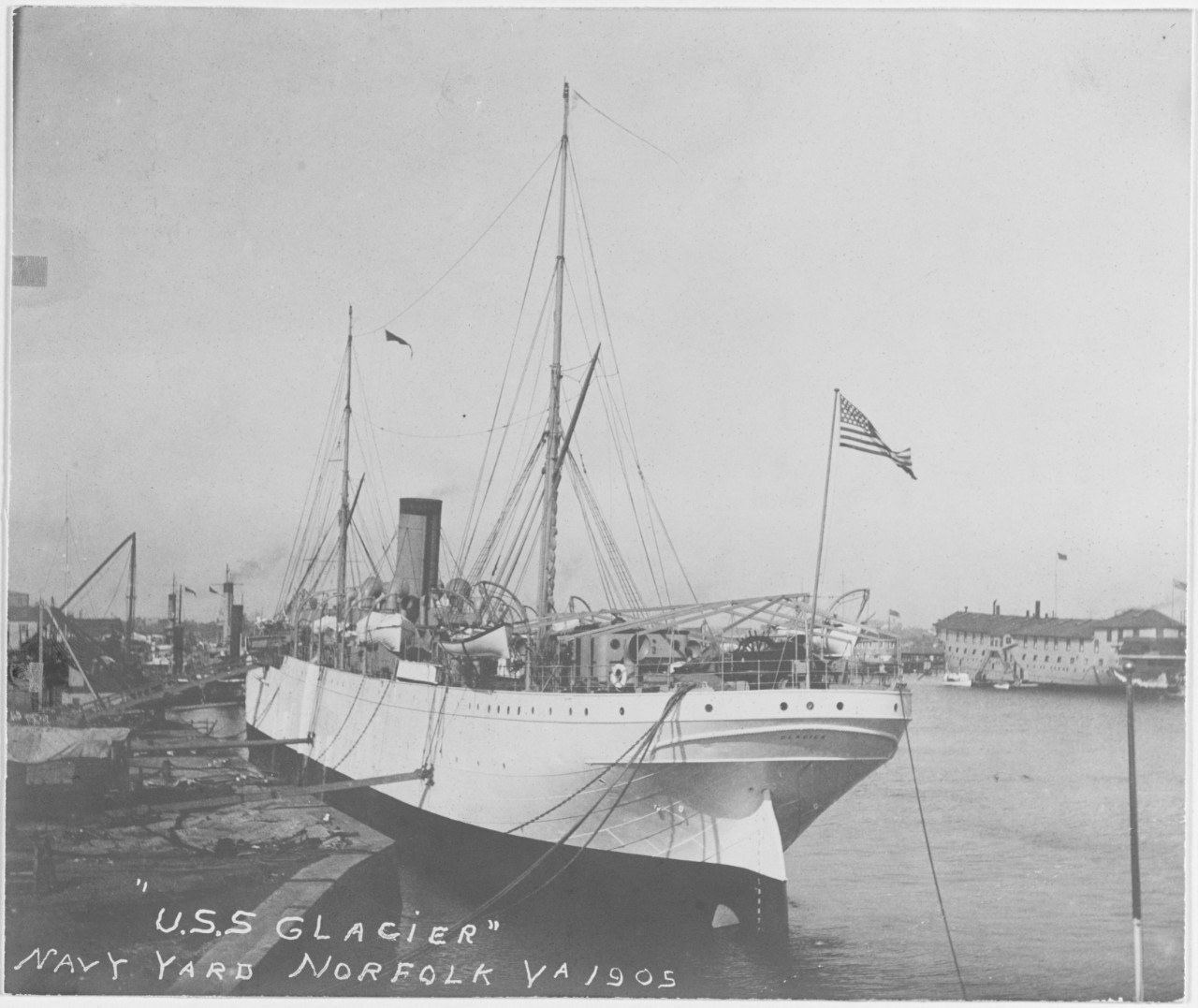 USS GLACIER (AF-4)
