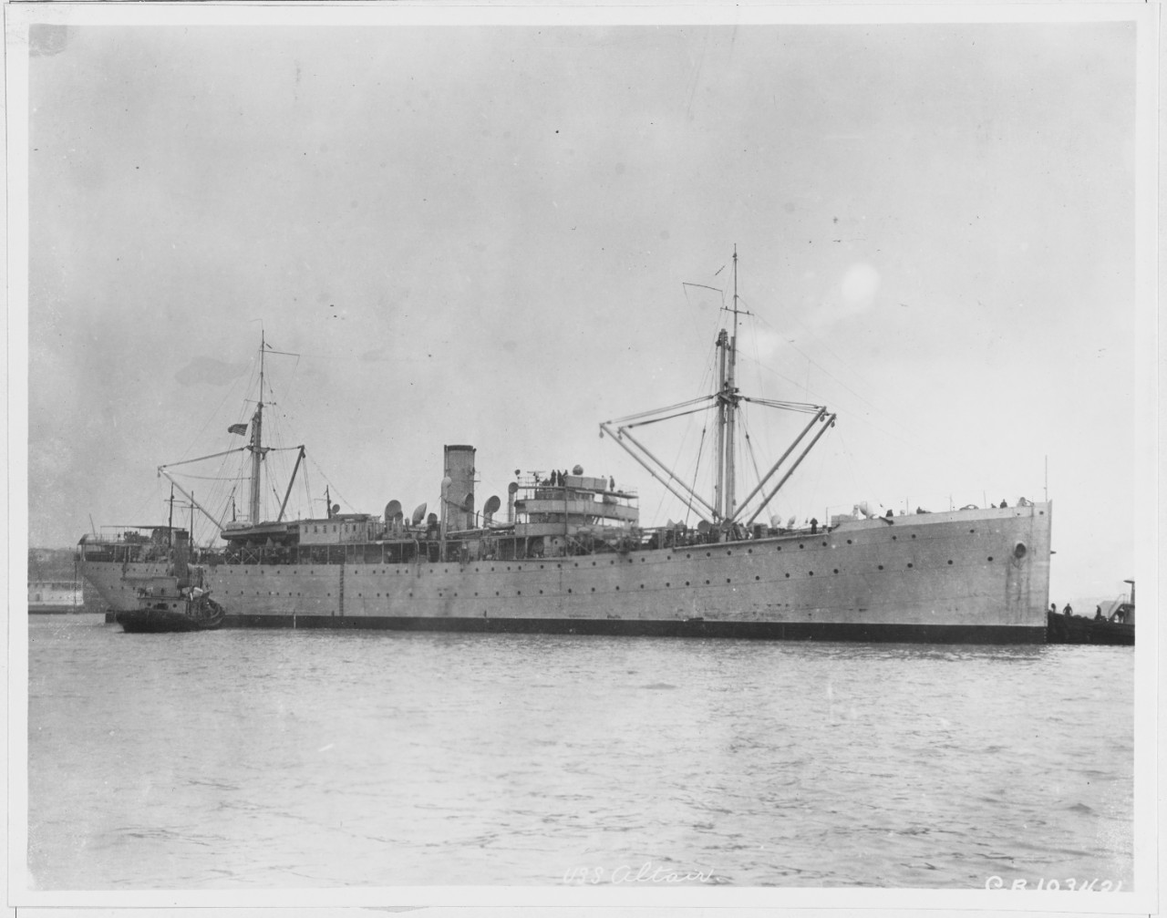 USS ALTAIR (AD-11)