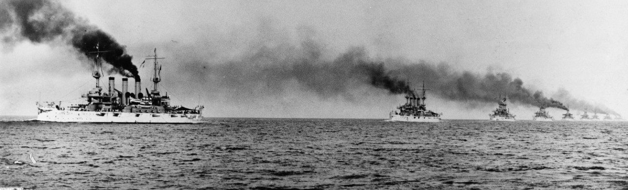 Photo #: NH 59537  U.S. Atlantic Fleet Battleships steaming in column Note: