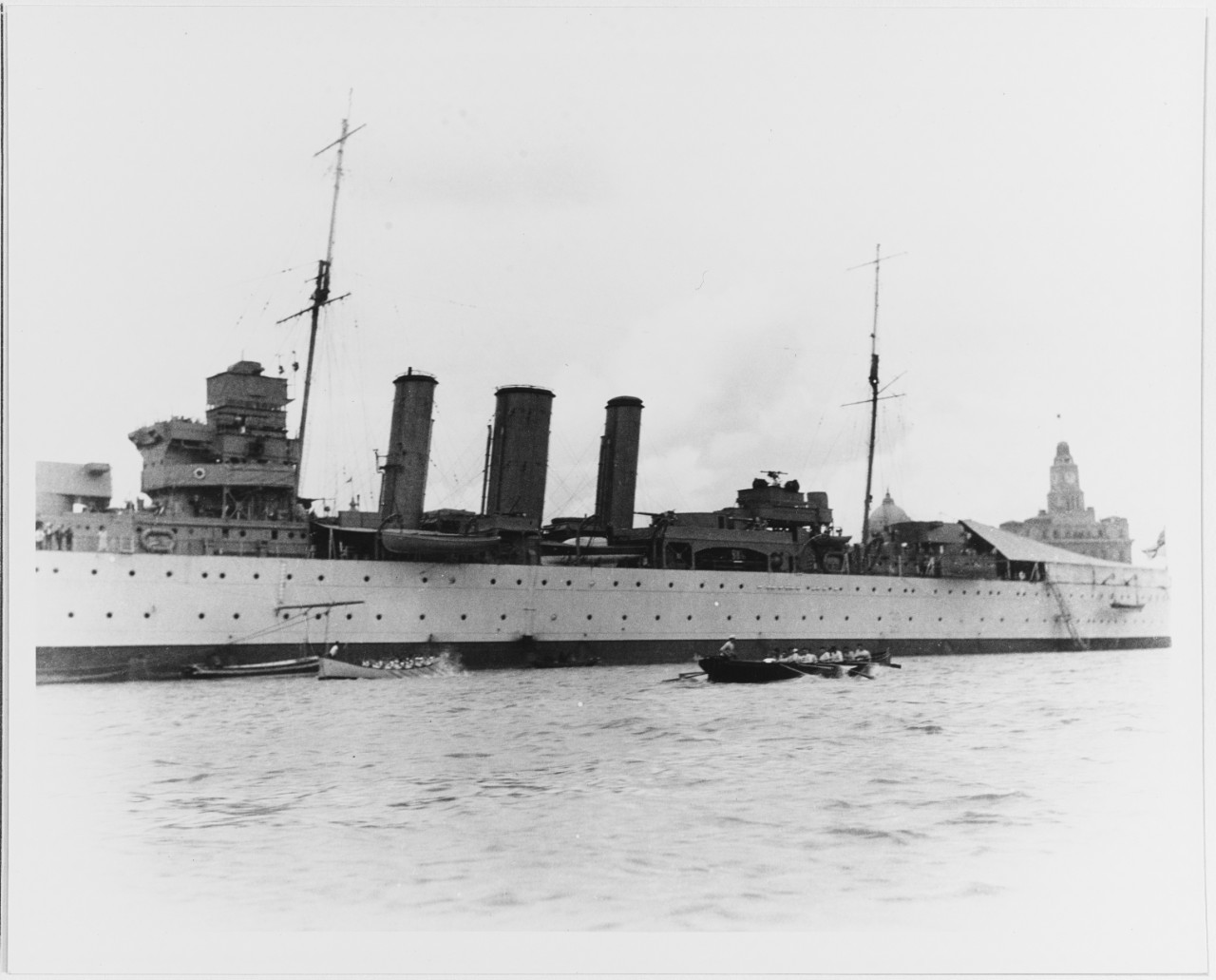 HMS KENT (British Cruiser, 1926)