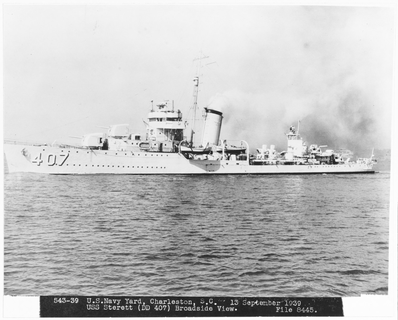 Photo #: NH 60324  USS Sterett (DD-407)