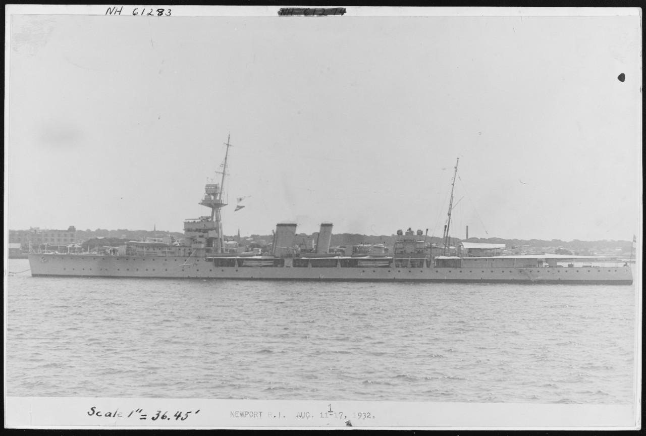 HMS DANAE (British Cruiser, 1918)