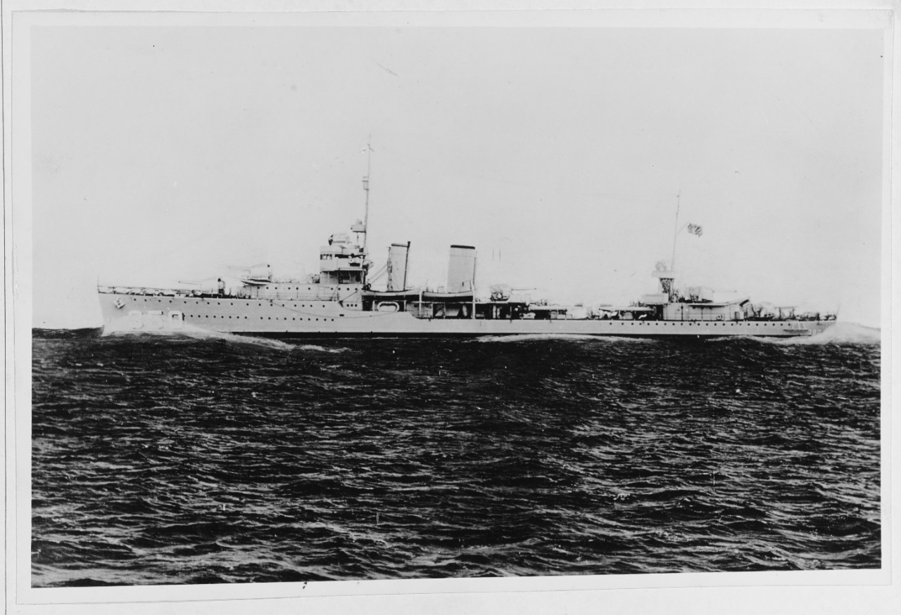 Photo #: NH 61890  USS Hull (DD-350)