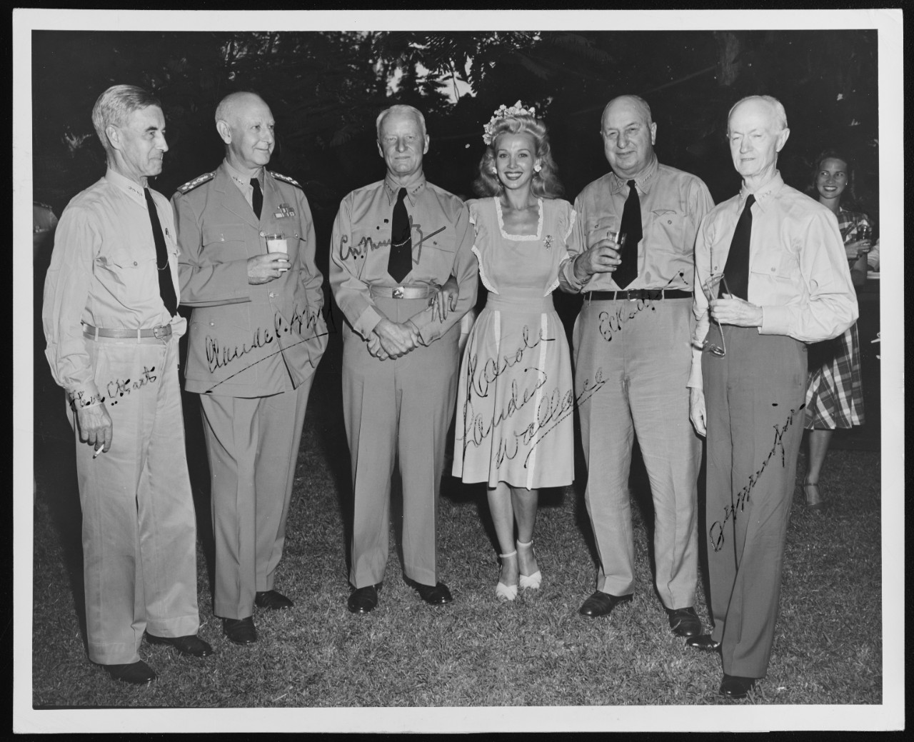 Autographed Photo of Admirals Hart, Bloch, Nimitz, Kalbfus, and Murfin