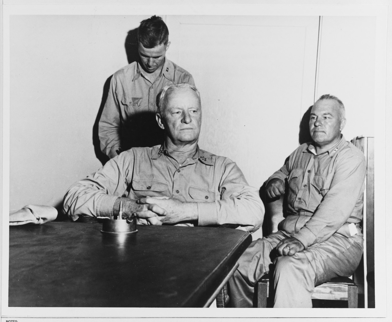 Fleet  Admiral Nimitz Talks with Major General Larsen