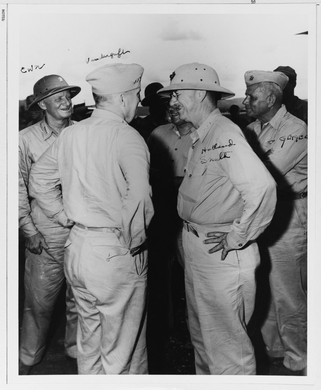 Photo #: NH 62783  Conference on Guam, 10 August 1944