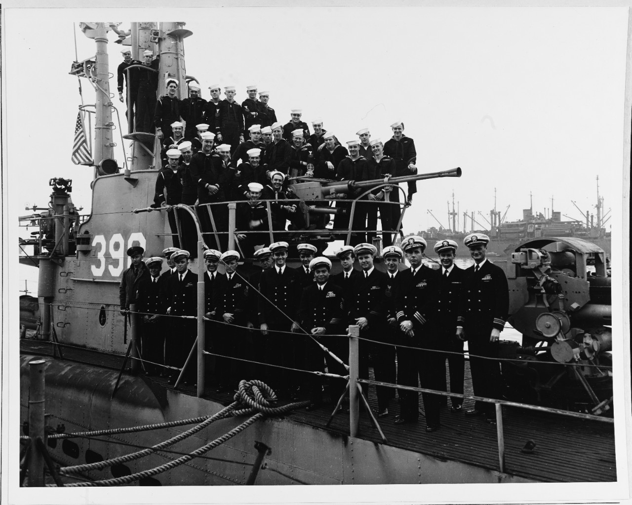 Crew of USS SEGUNDO (SS-398)