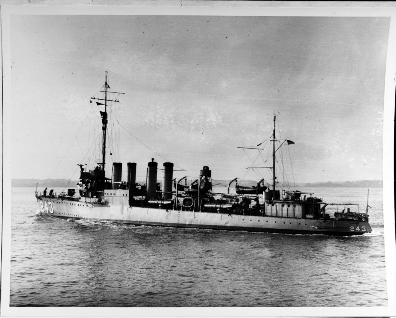 USS SANDS (DD-243), 1930s. 