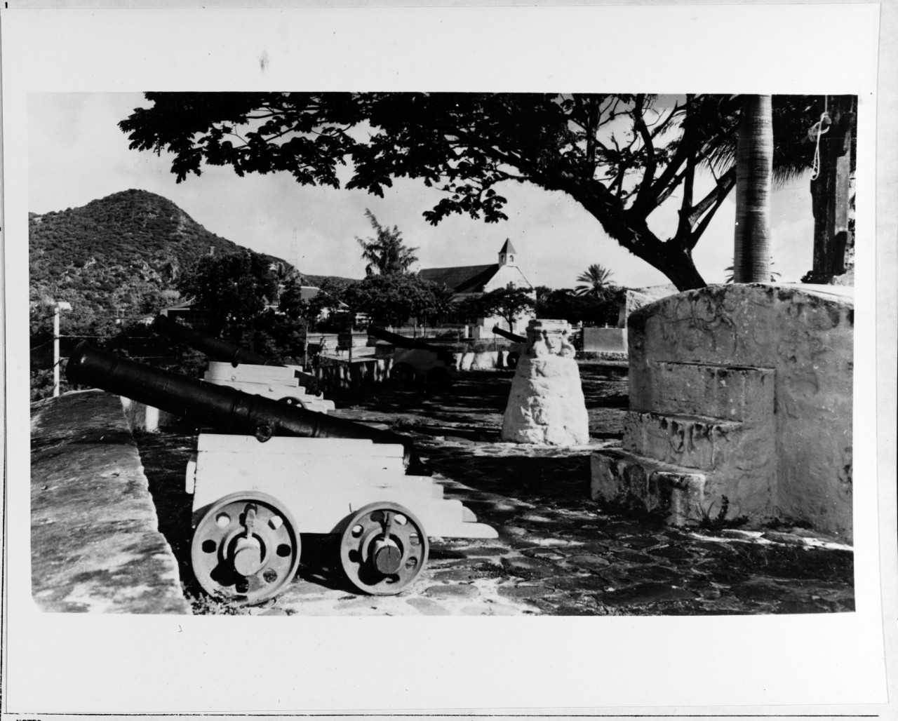 Post card photograph of guns in battery at Fort Orange, Netherlands, Antilles. 