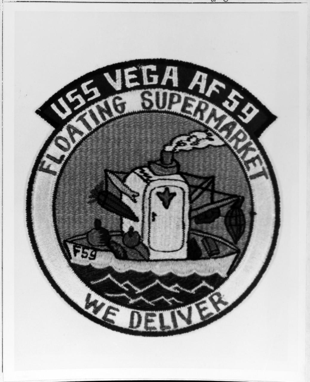Insignia:  USS VEGA (AF-59)