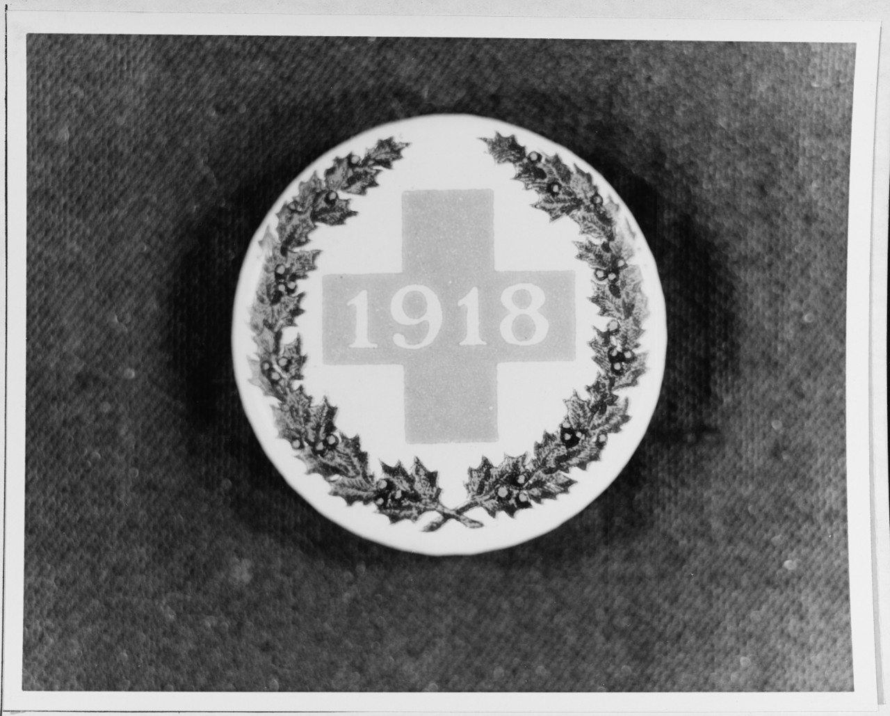 1918 Red Cross pin