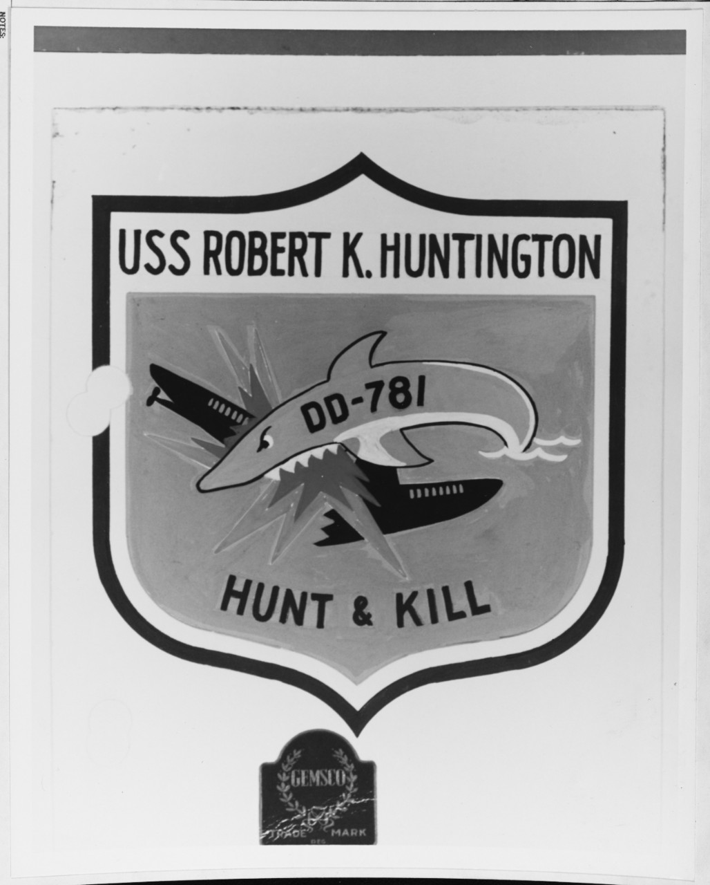 Insignia:  USS ROBERT K. HUNTINGTON (DD-781)
