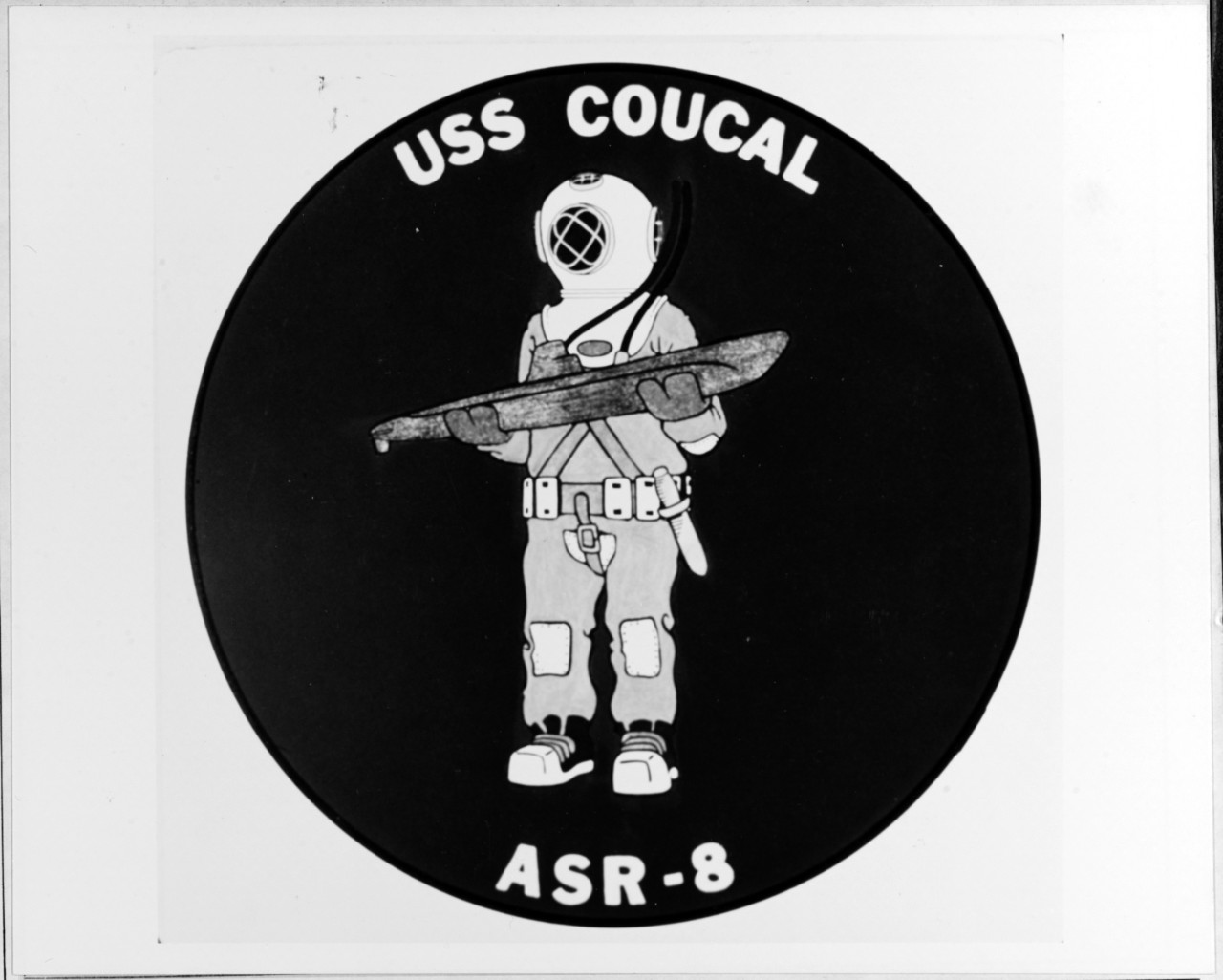 Insignia: USS COUCAL (ASR-8)