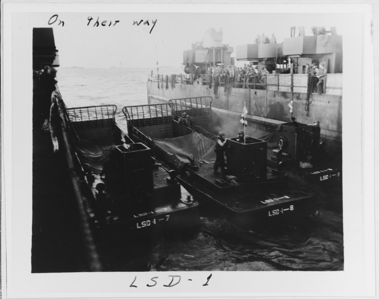 "On their way," USS ASHLAND (LSD-1)