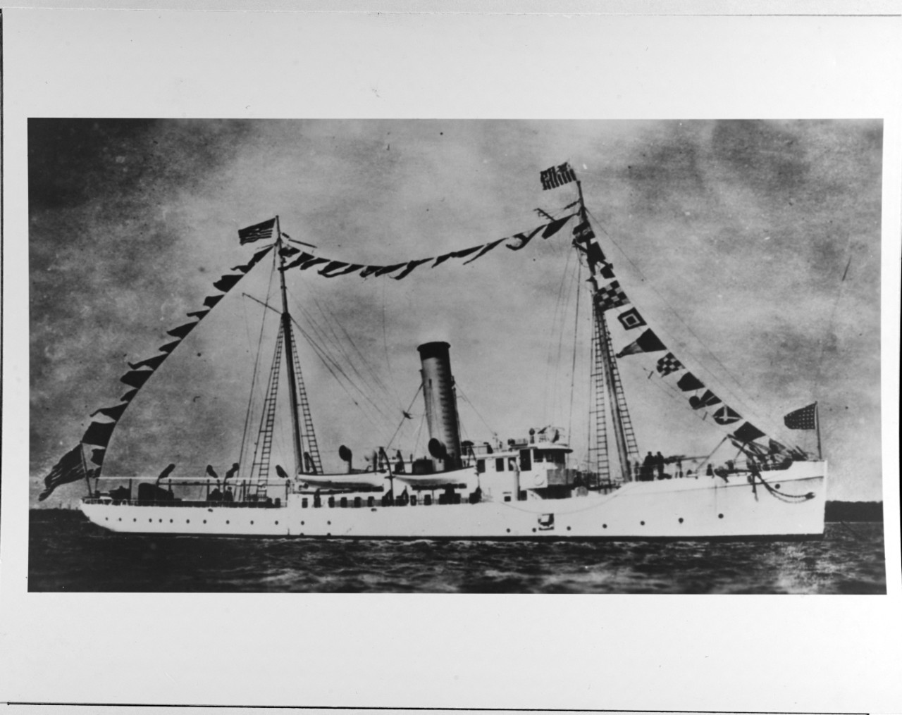 USS APACHE (Coast Guard cutter)