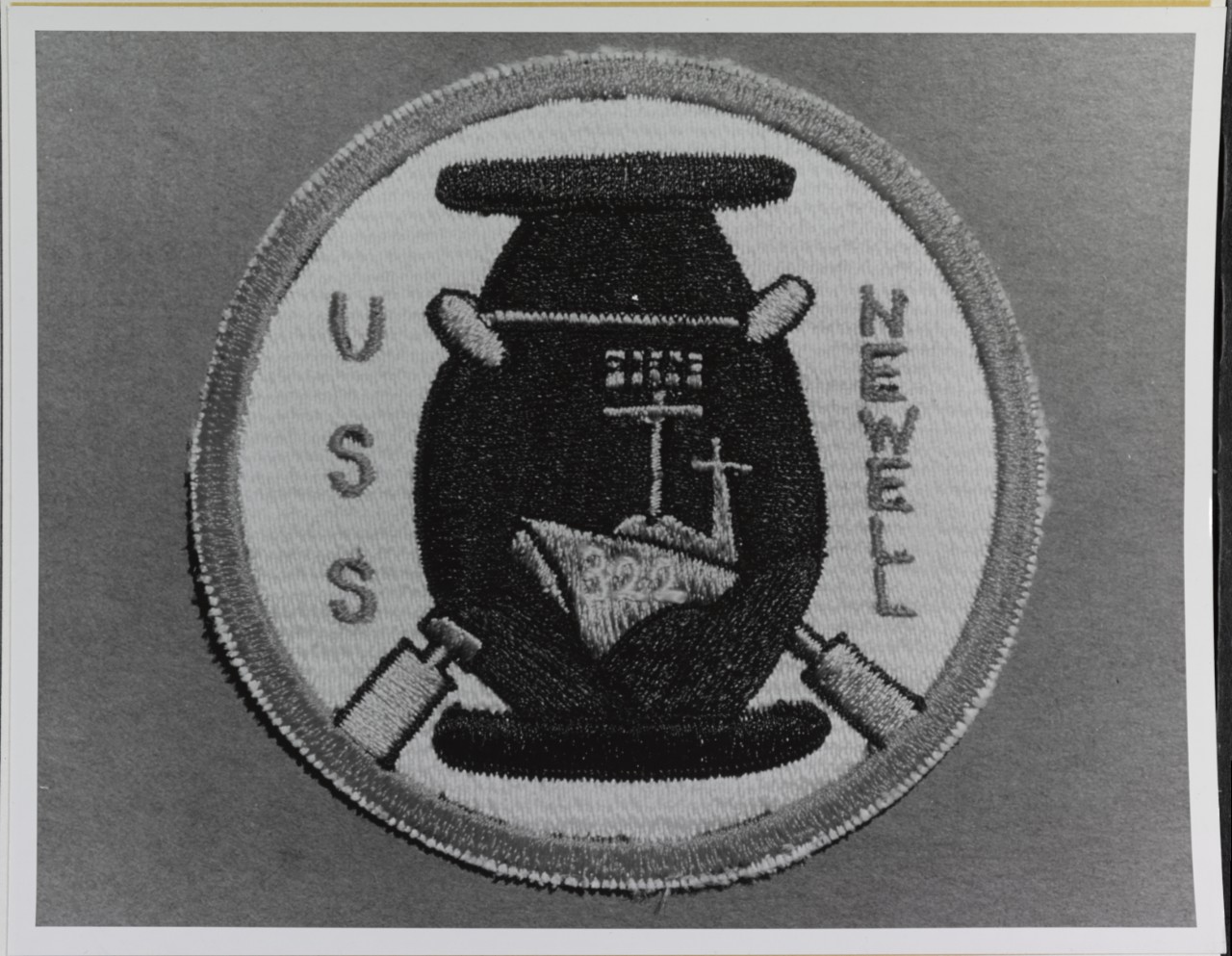 Photo #: NH 68005-KN USS Newell