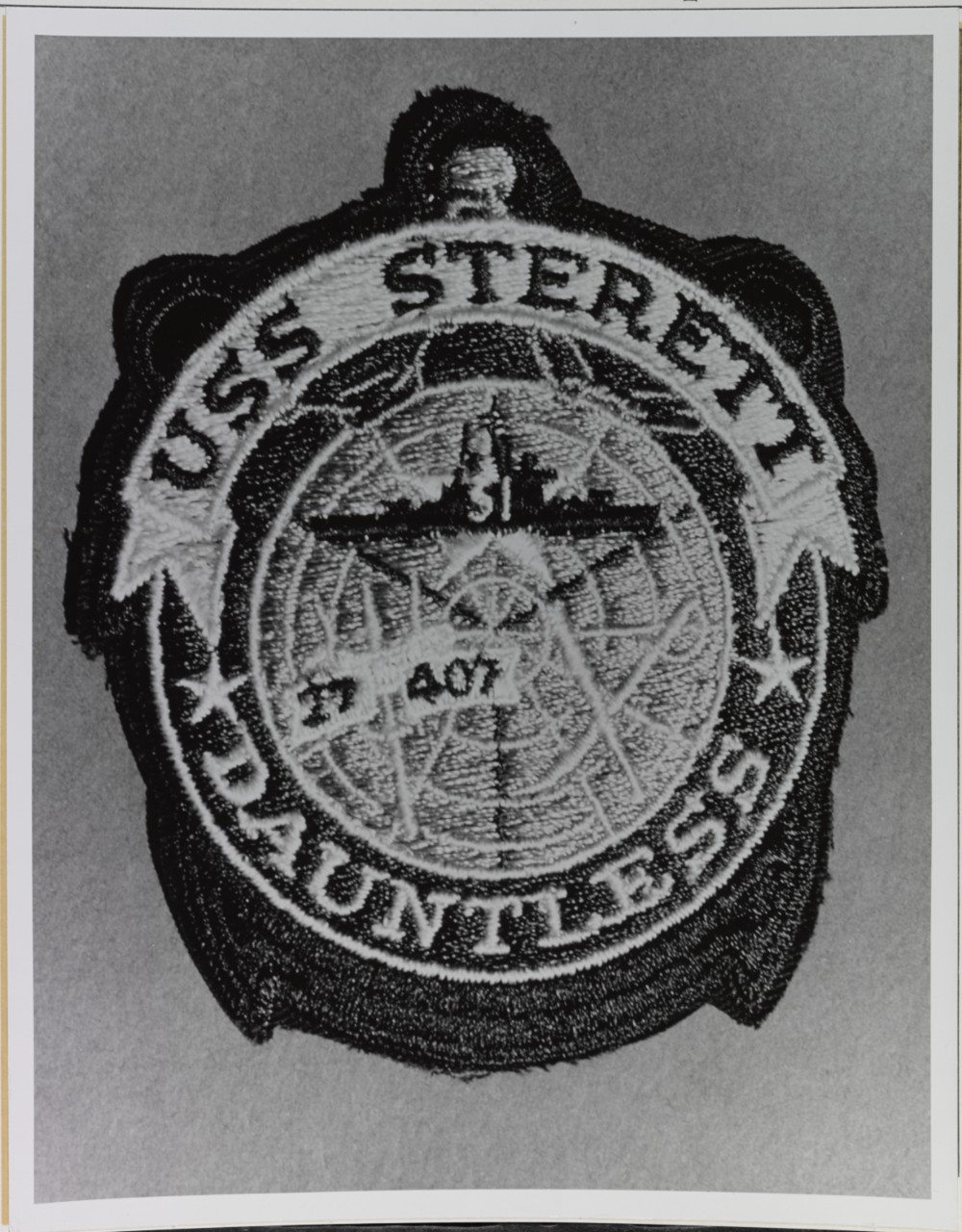 Insignia: USS STERETT (DLG-31)
