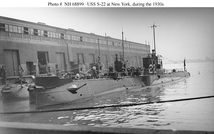 Photo #: NH 68899  USS S-22 (SS-127)