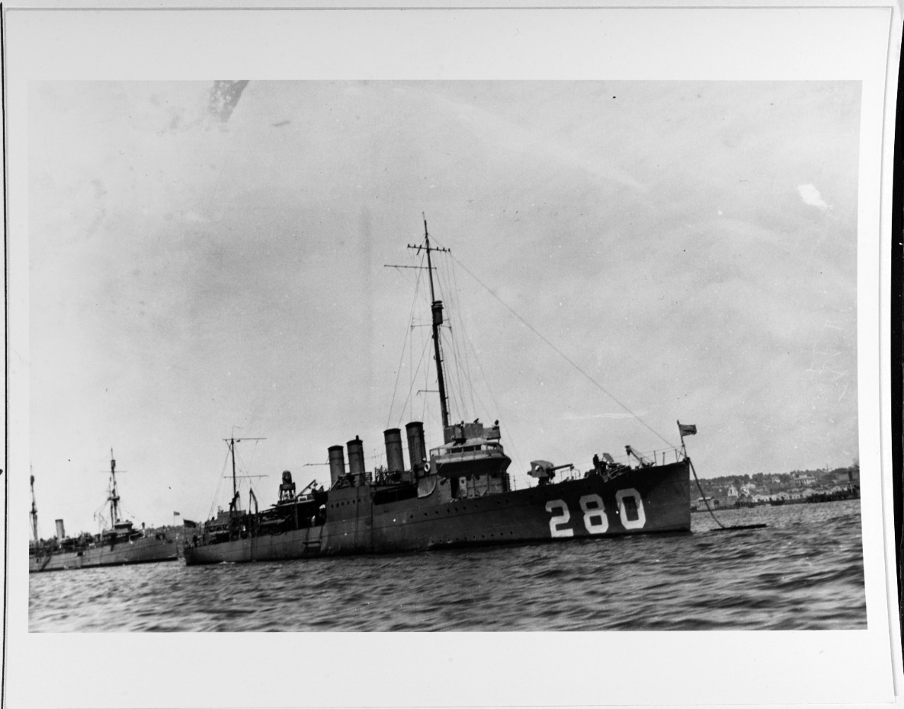 USS DOYEN (DD-280) 