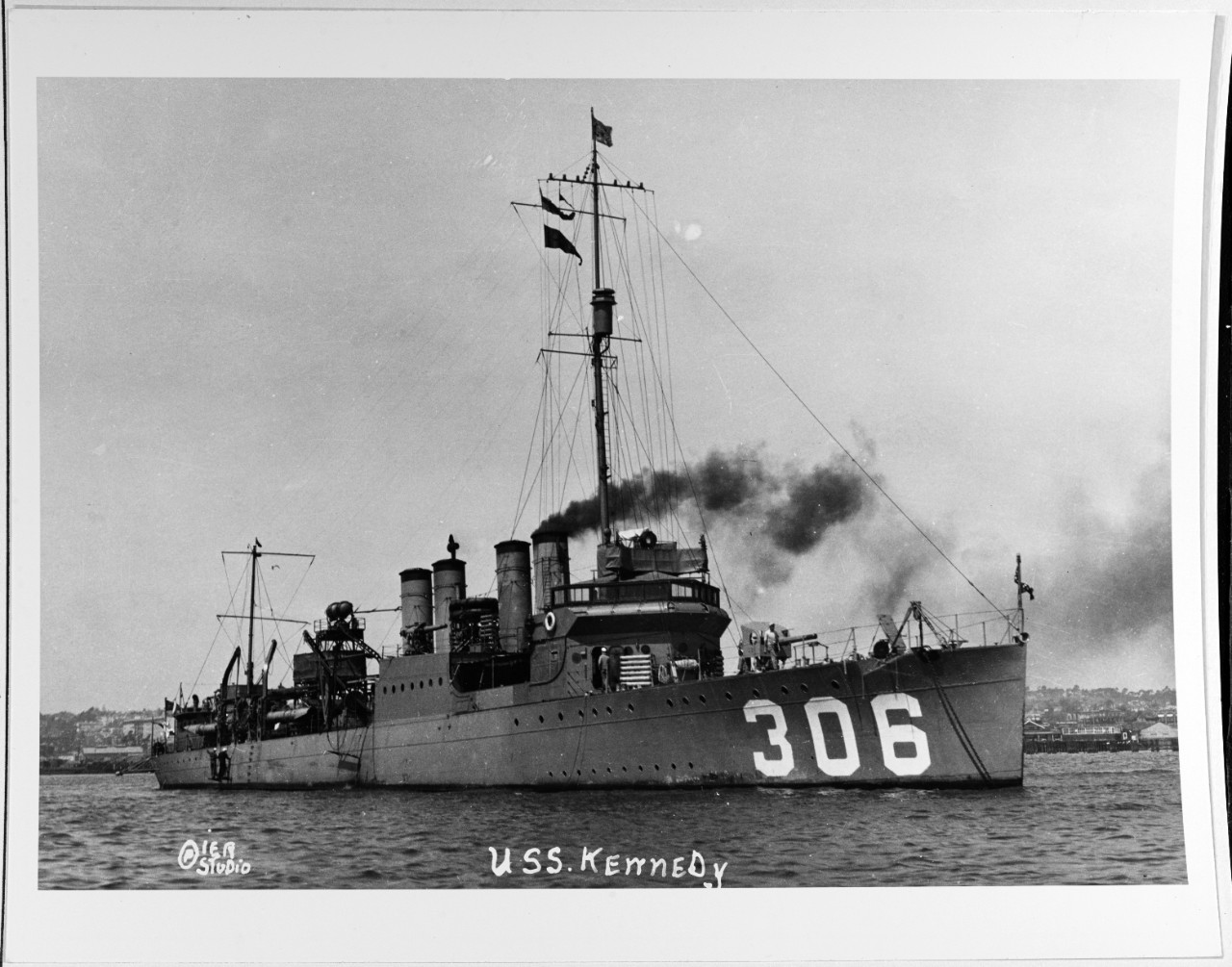 Photo #: NH 69344  USS Kennedy (DD-306)