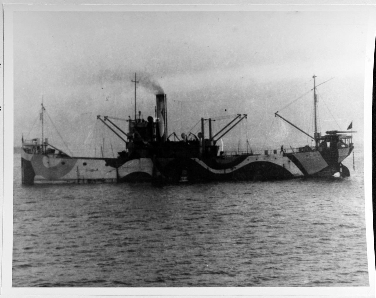 Photo #: NH 69588  USS Lake Champlain (ID# 1791)