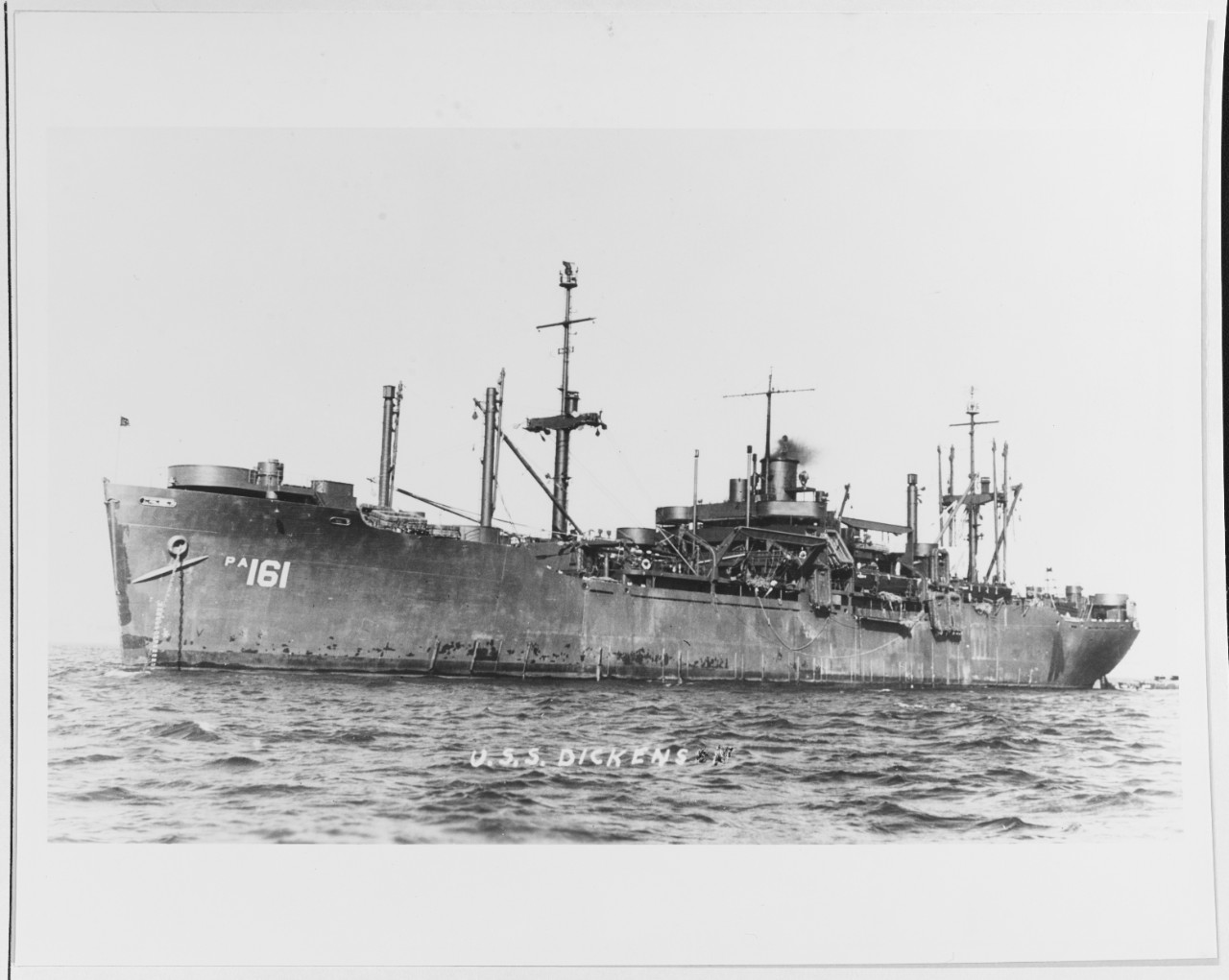 USS DICKENS (APA-161)