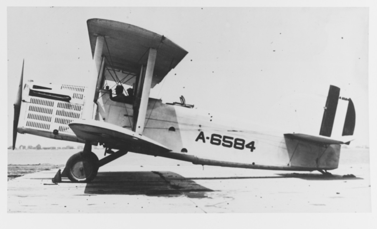 DOUGLAS DT-2 (BUNO A-6584)