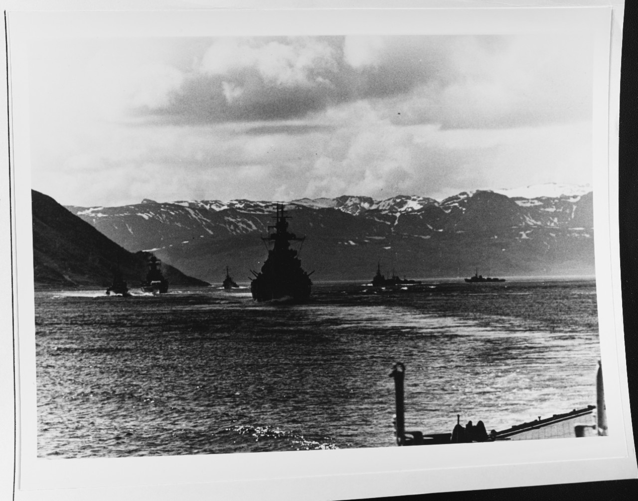 Photo #: NH 71397  German Warships leaving their base in a Norwegian fjord, circa 1942.