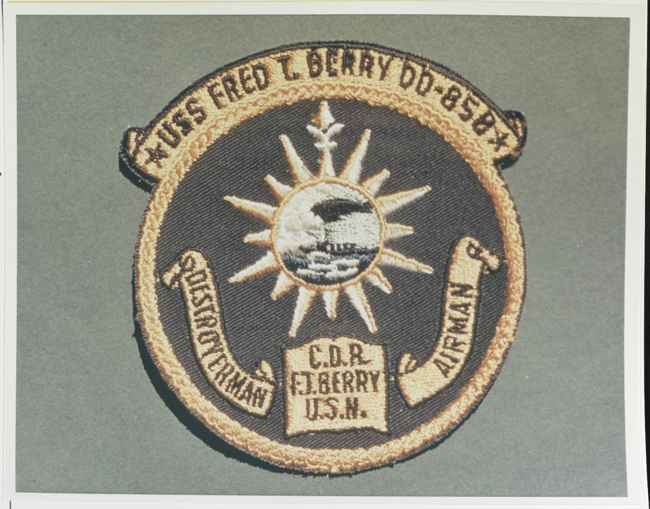 Insignia: USS FRED T. BERRY (DD-858)