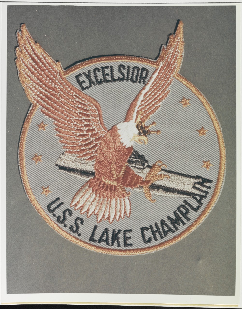 Insignia: USS LAKE CHAMPLAIN (CVS-39)