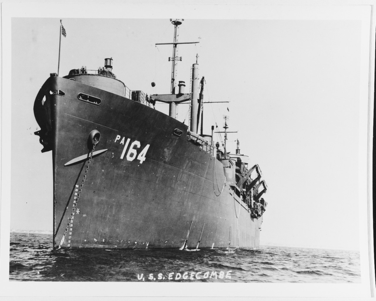 USS EDGECOMBE (APA-164)