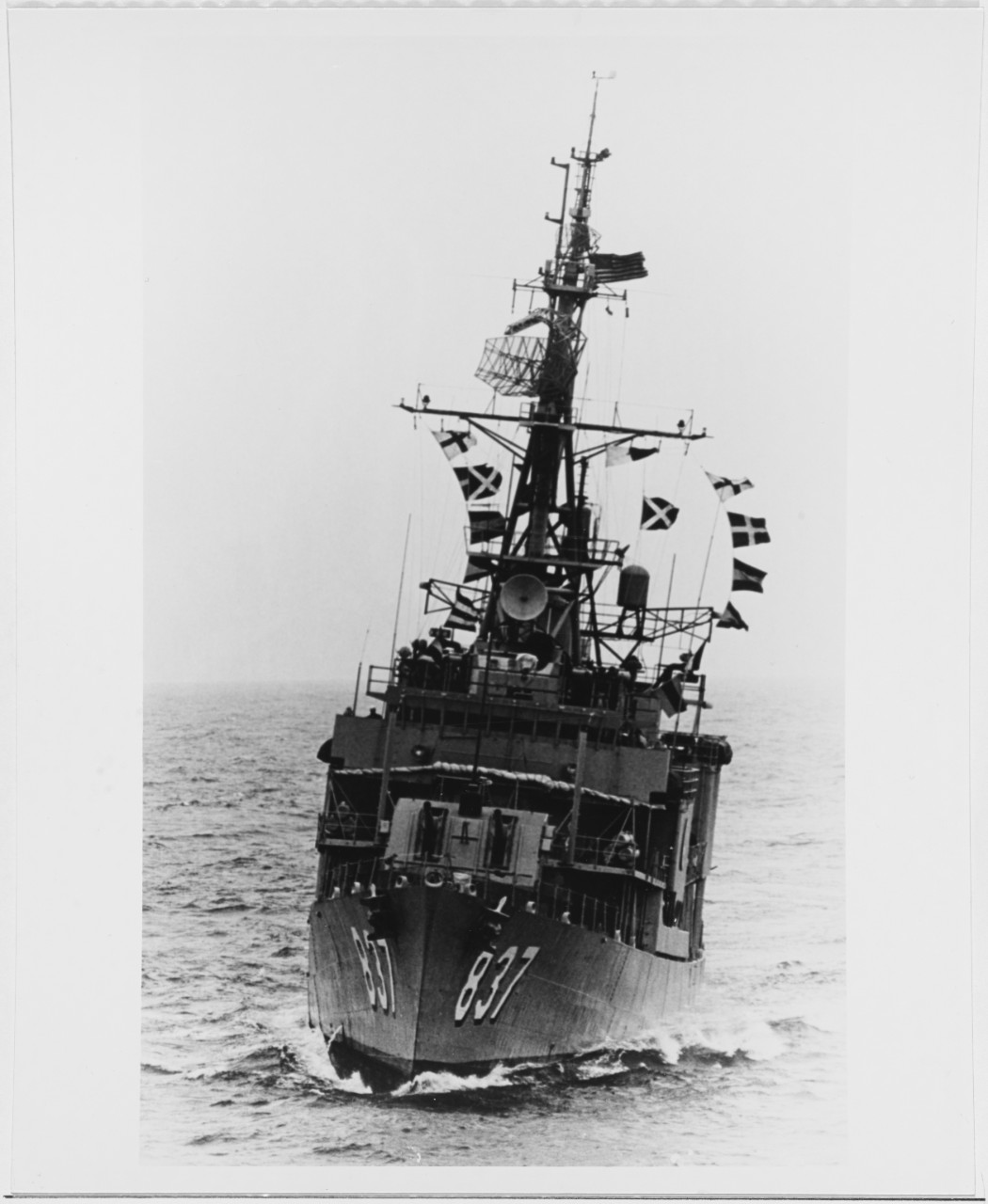 USS SARSFIELD (DD-837)