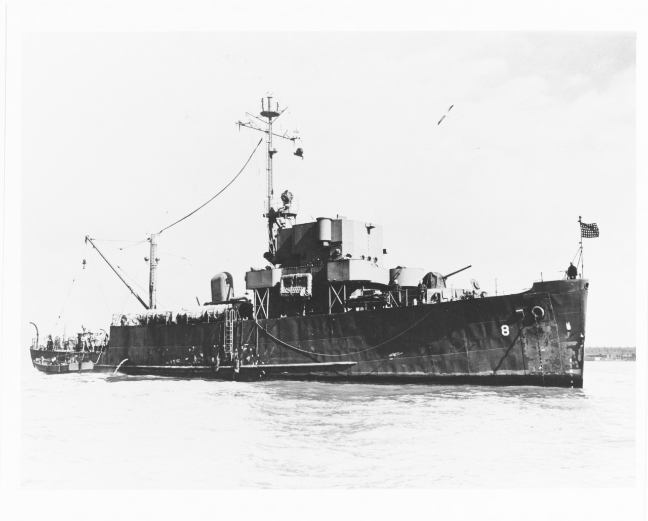 USS YDG-8