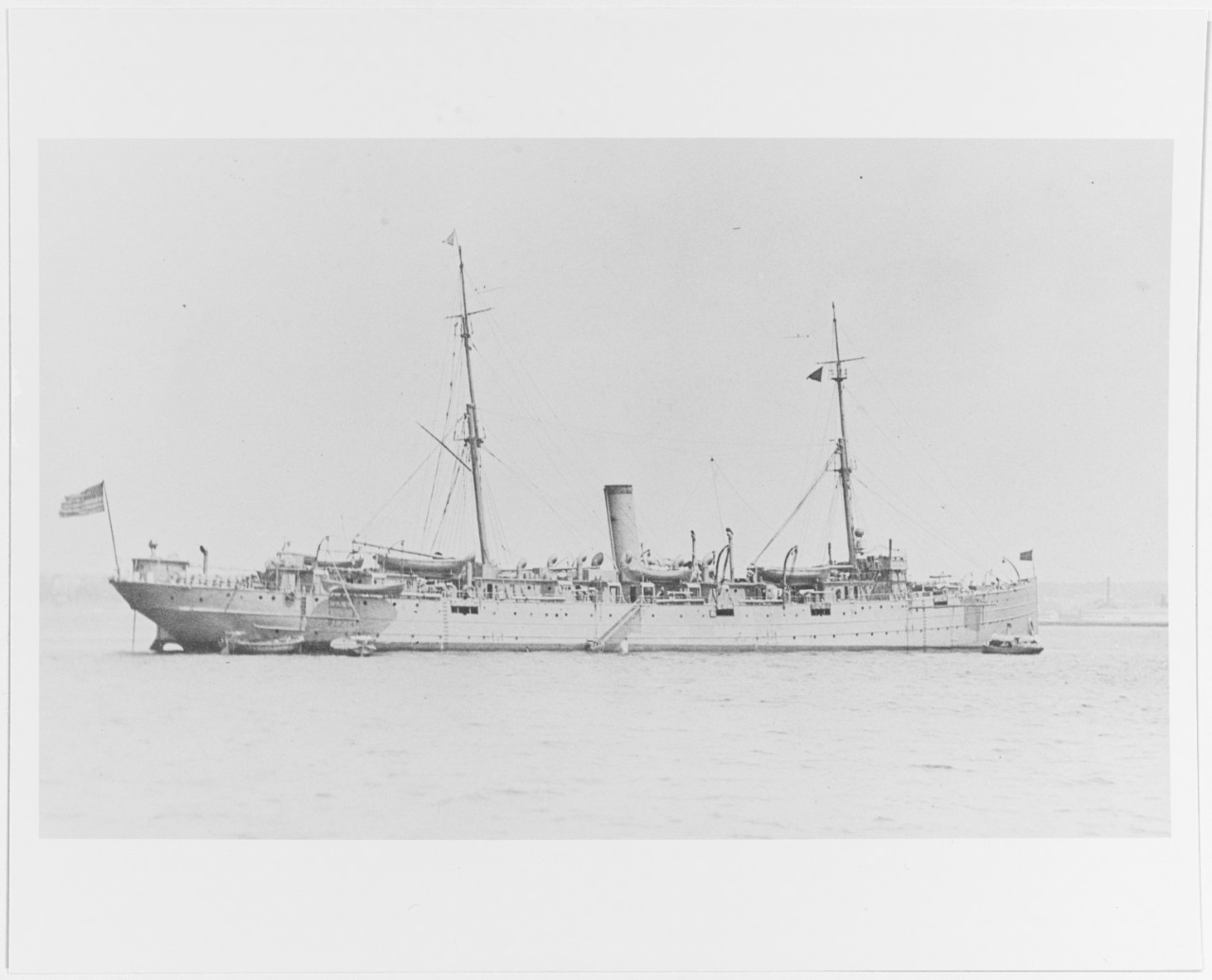 USS DIXIE (AD-1)
