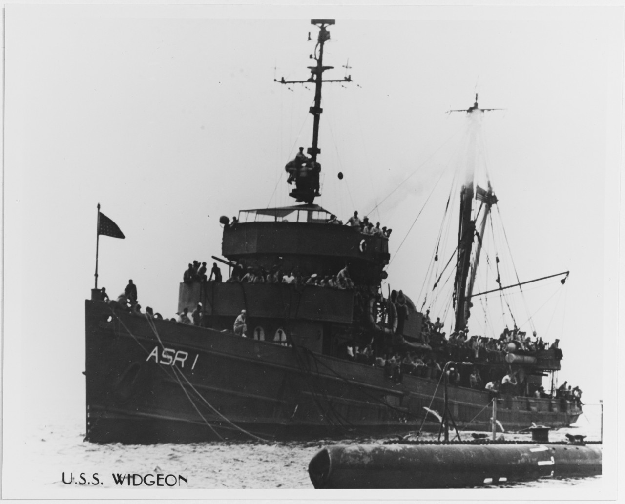 USS WIDGEON (ASR-1)