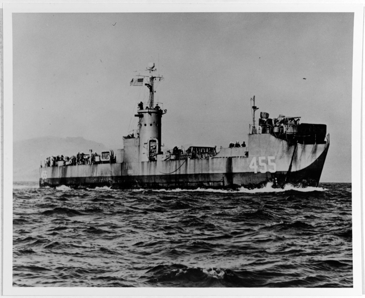 USS LSM-455