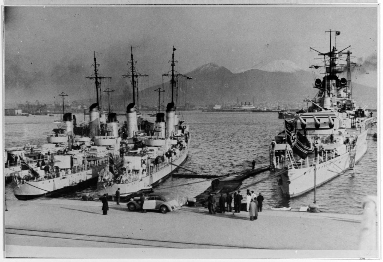 DEUTSCHLAND (later LUTZOW) (German "Pocket battleship," 1933)