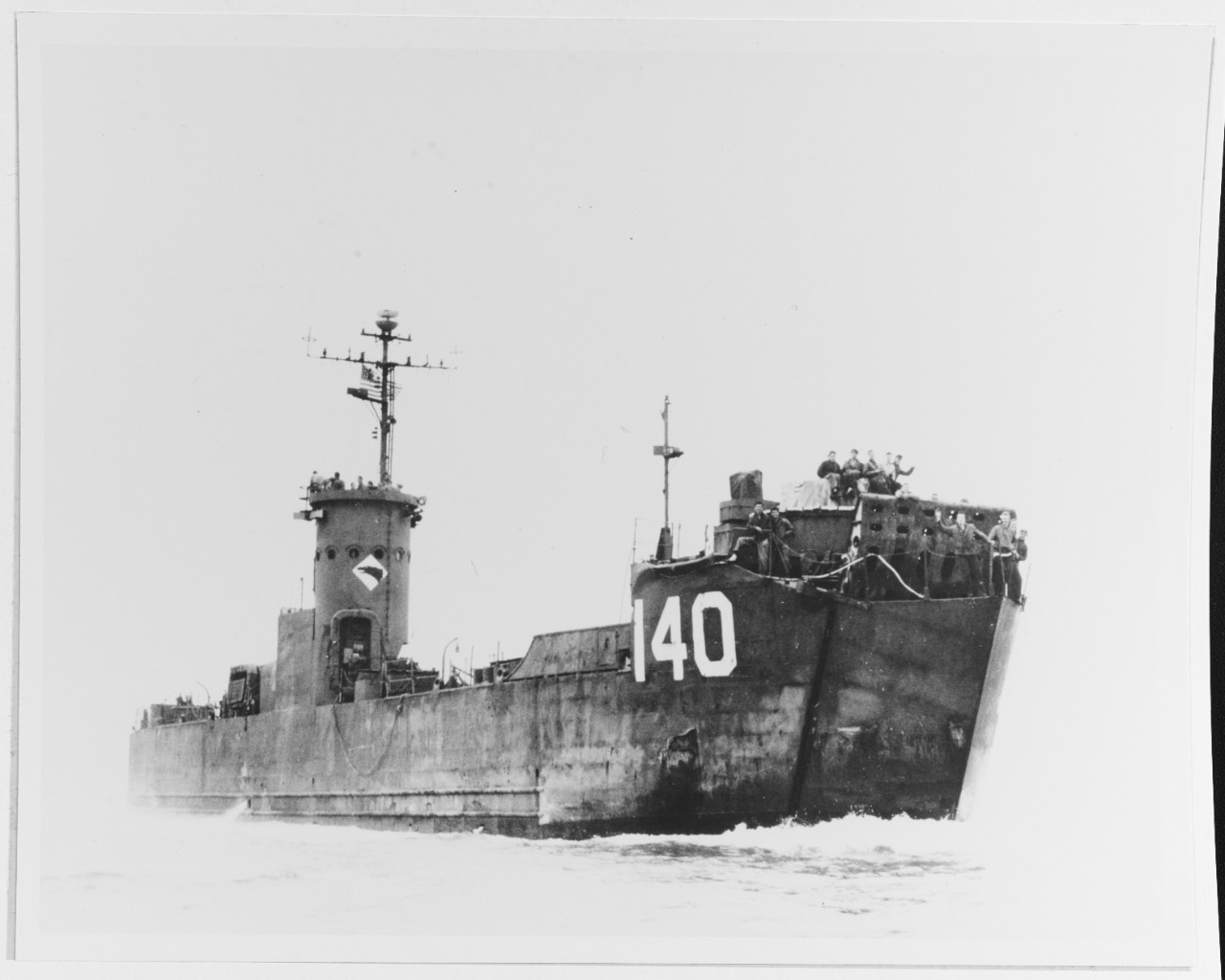 USS LSM-140