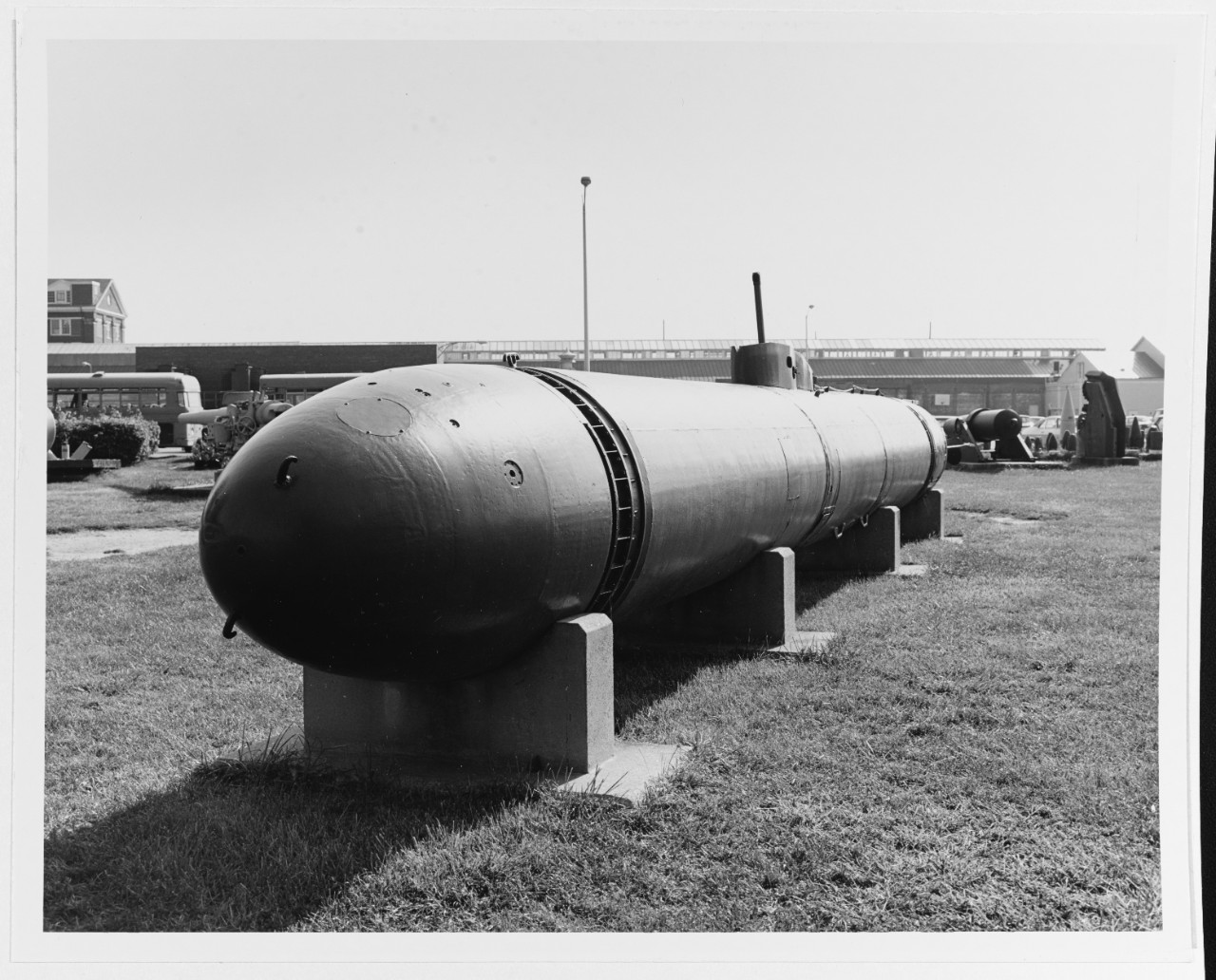 Photo #: NH 81490  Japanese &quot;Kaiten&quot; (Type 2 or Type 4) Human Torpedo