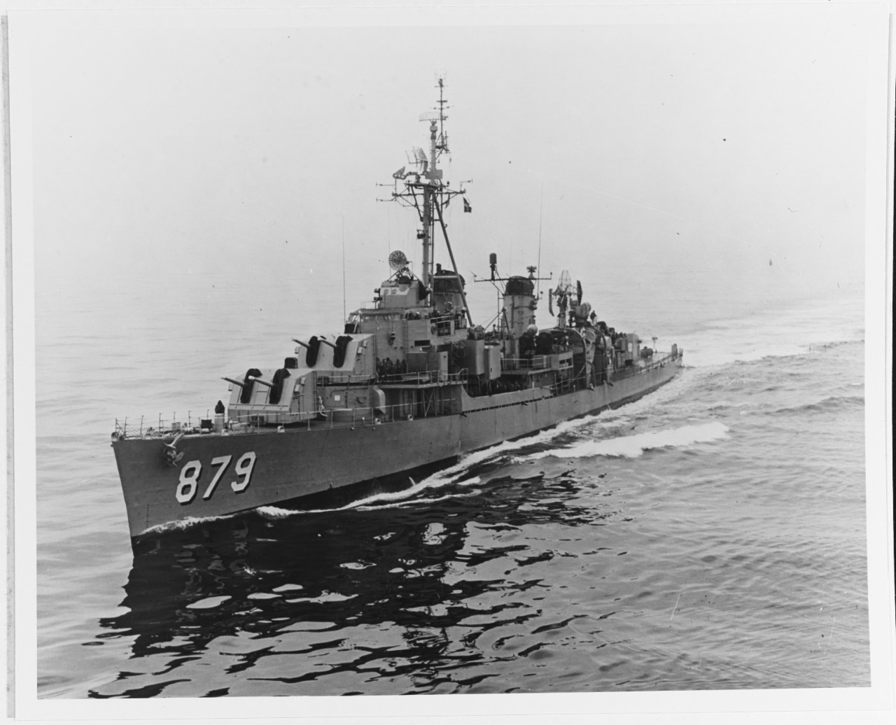 USS LEARY (DDR-879)