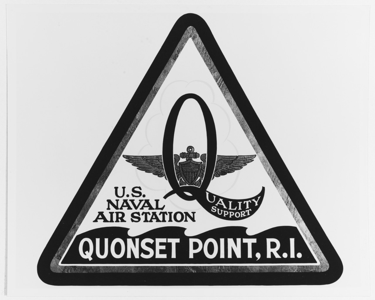 Insignia: NAS Quonset Point Rhode Island
