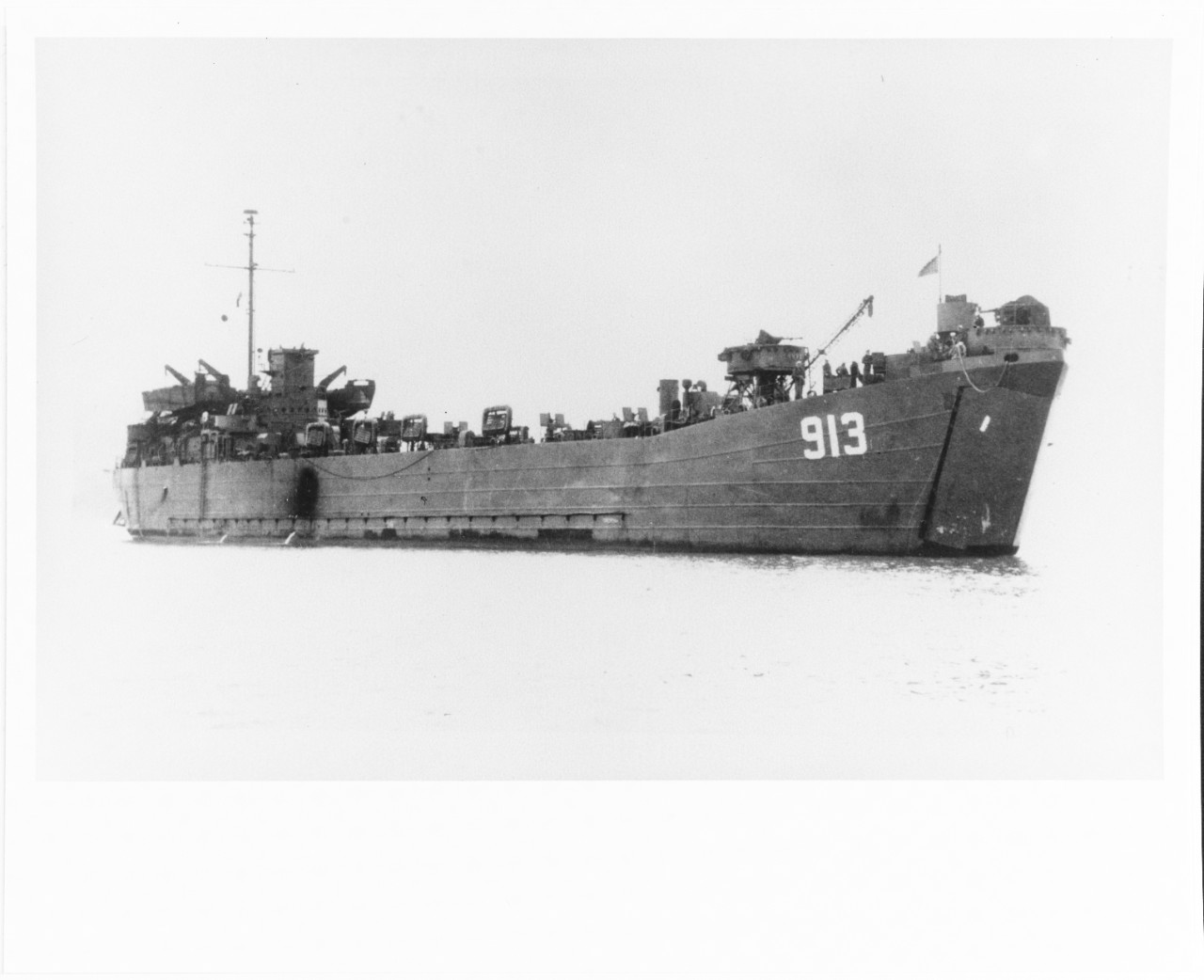 USS LST-913