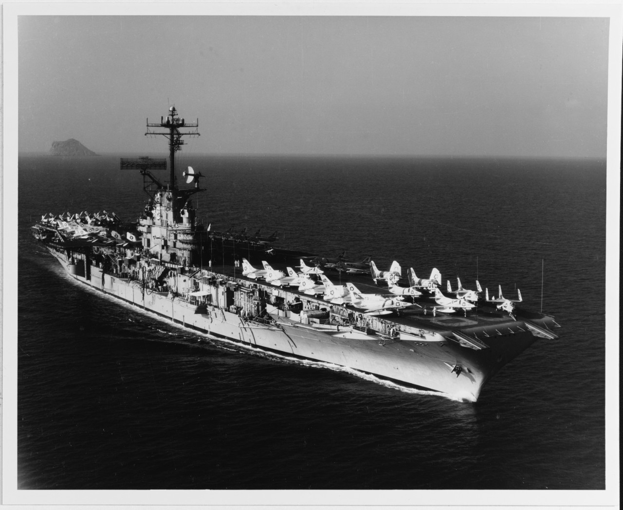 USS SHANGRI-LA (CVA-38)