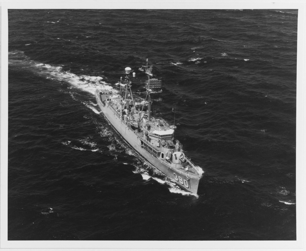USS CALCATERRA (DER-390)