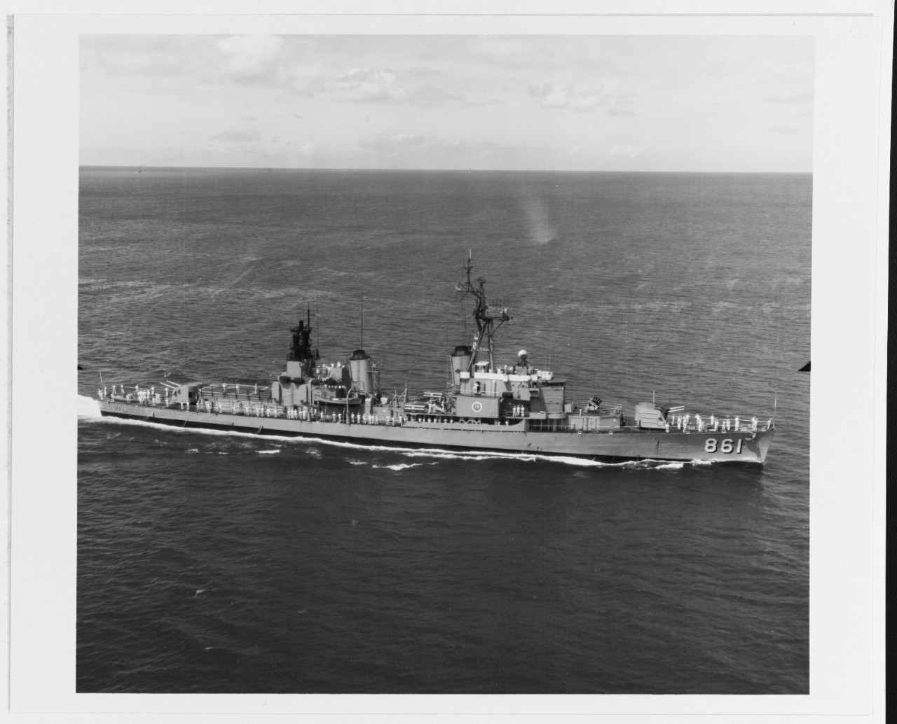 USS HARWOOD (DD-861)