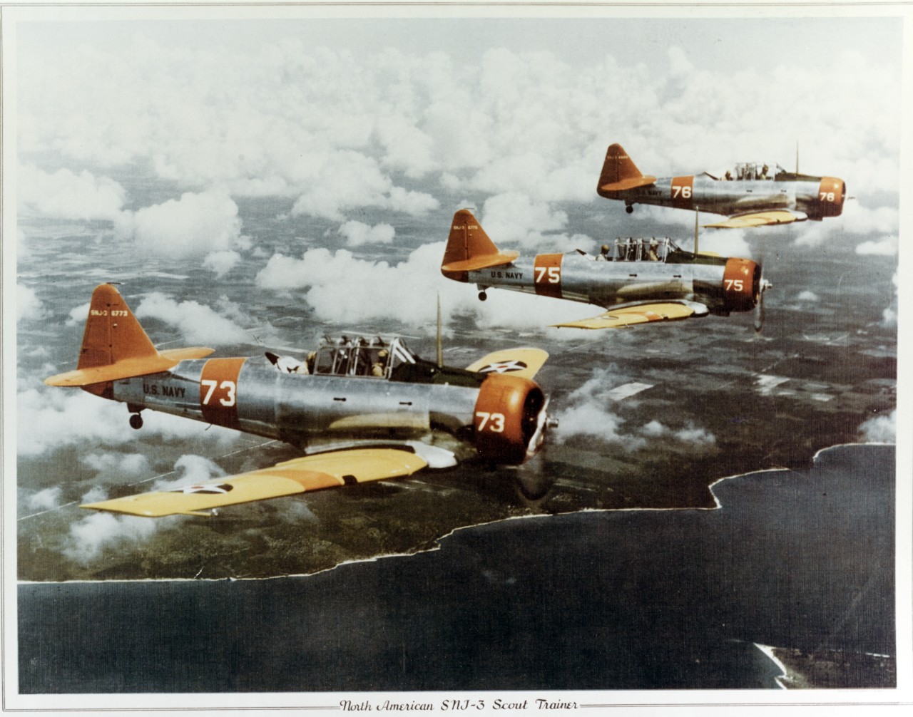 North American SNJ-3 Trainer Planes