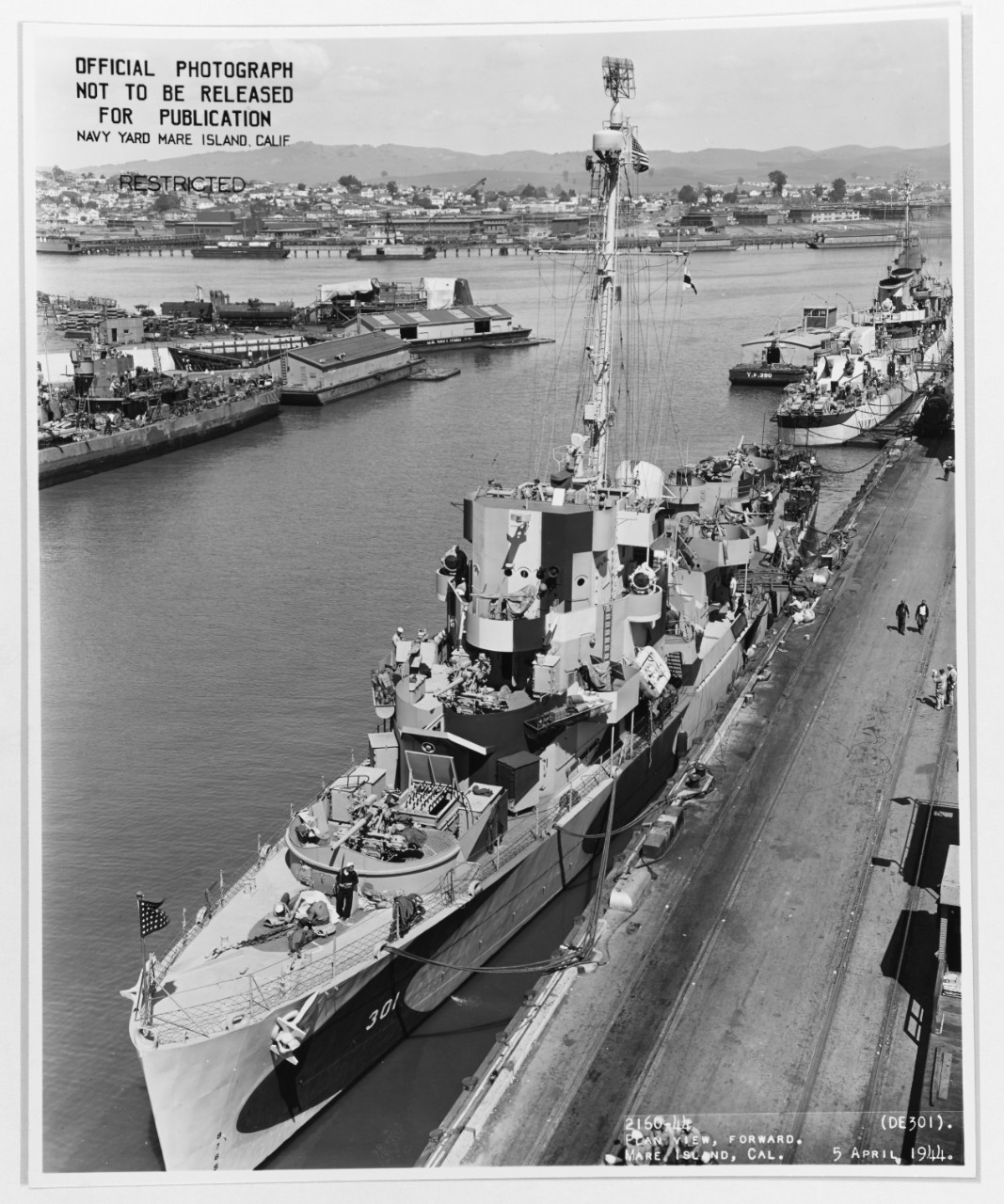 USS LAKE (DE-301)