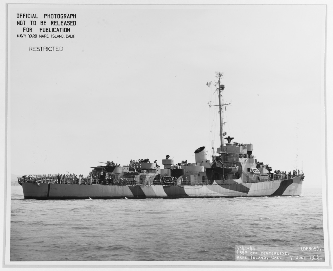 USS HALLORAN (DE-305)